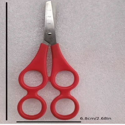 מספריים ראשונות עם ידית ללימוד גזירה