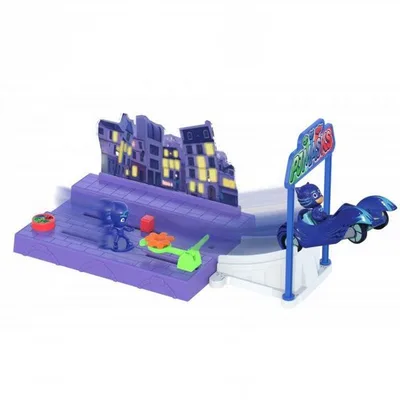 נינגנ מכונית עם מתקן