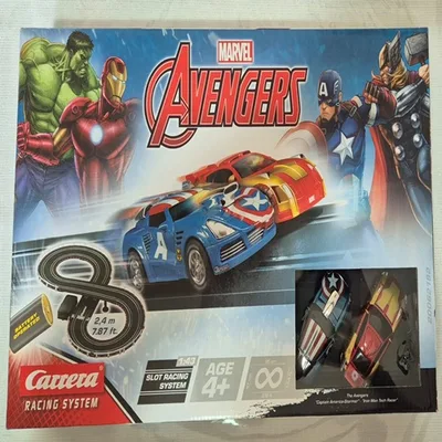 מסלול מכוניות גיבורי על הנוקמים